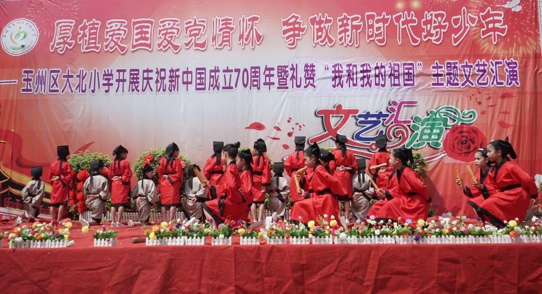 鸡苗价格暴涨 有订单排至春节后